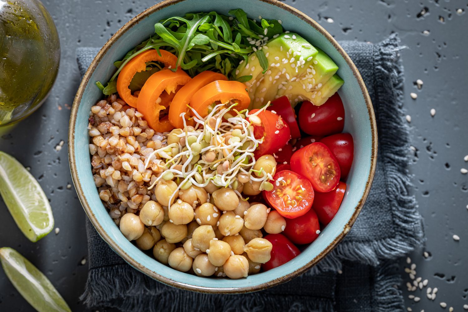 A bowl of healthy meal.