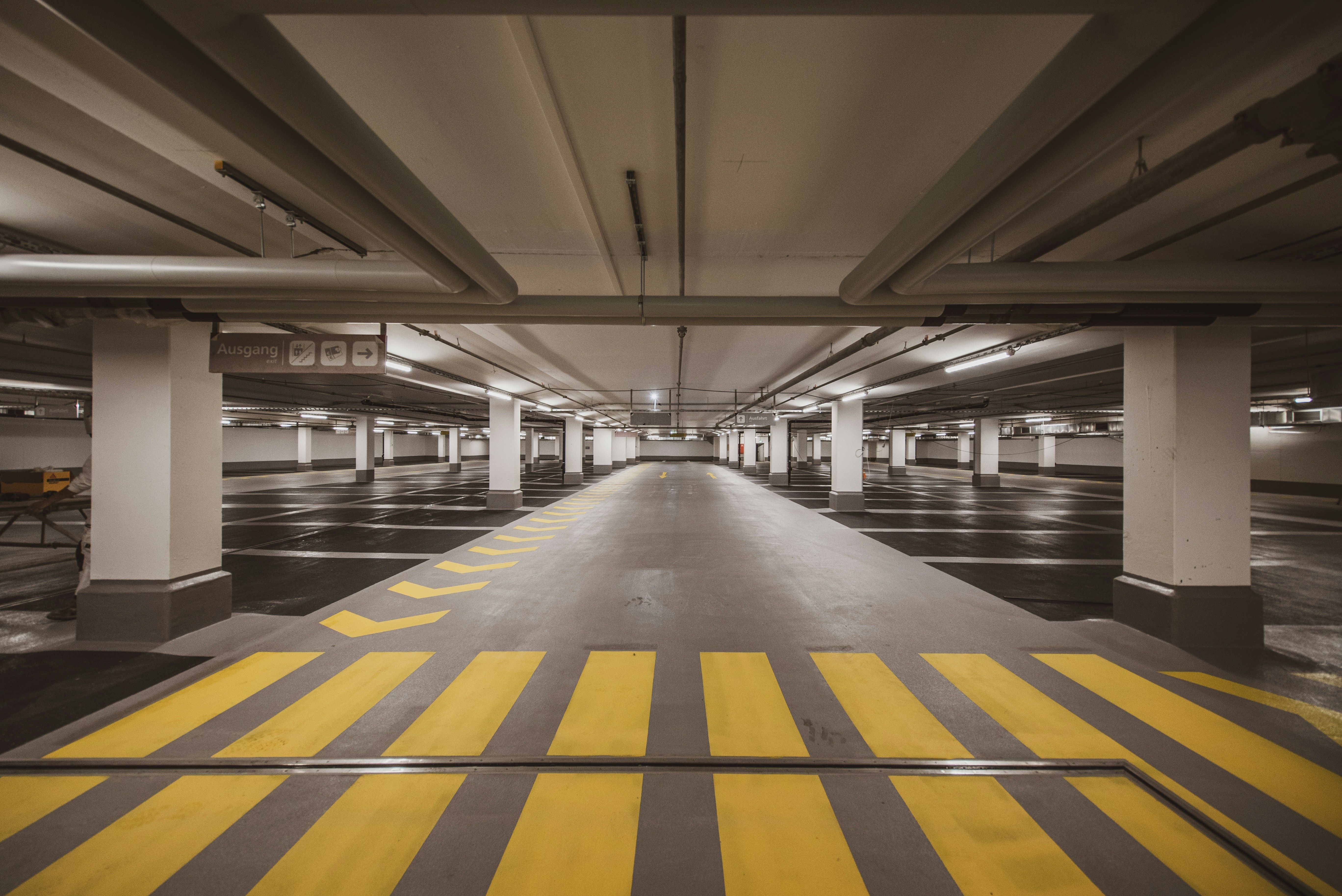 Parking Lot System Design