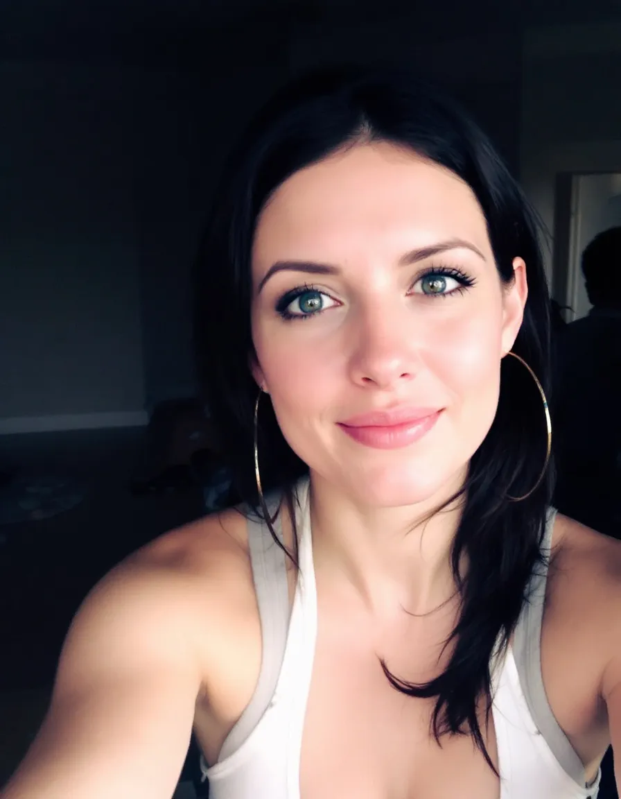 selfie of a woman, 2014