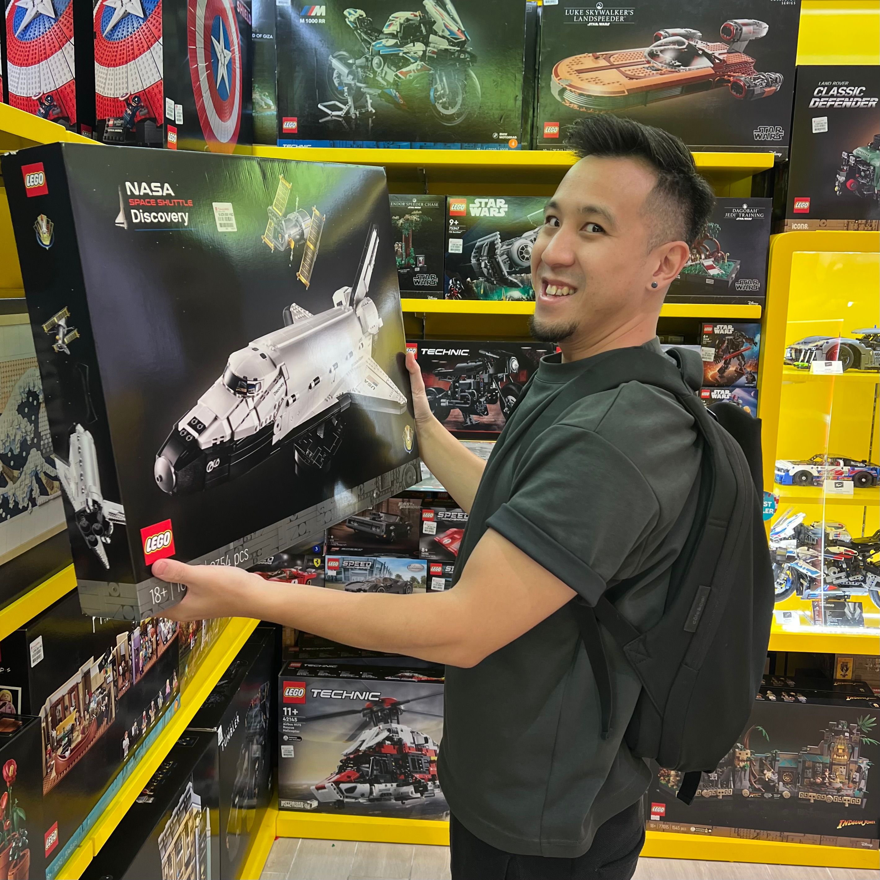 Who doesn’t like LEGO, right?!