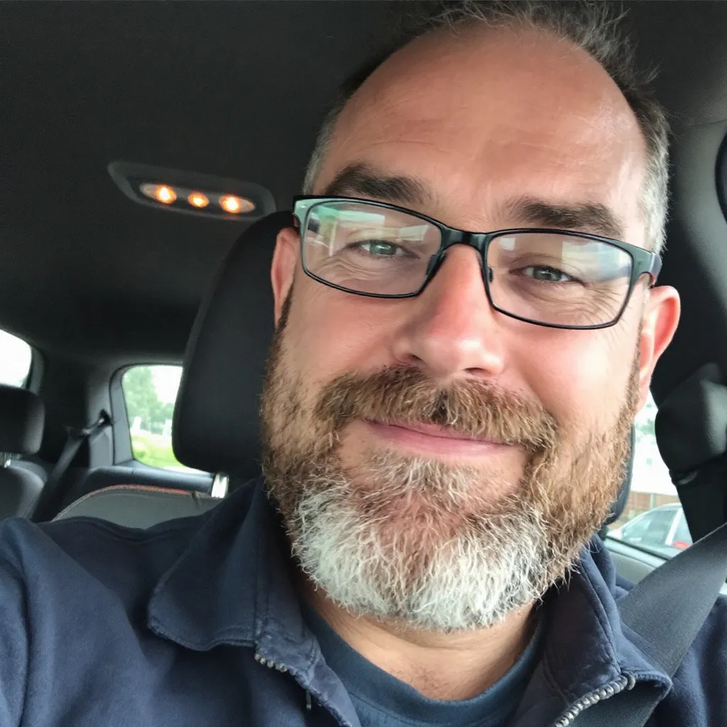 dad selfie posted on snapchat