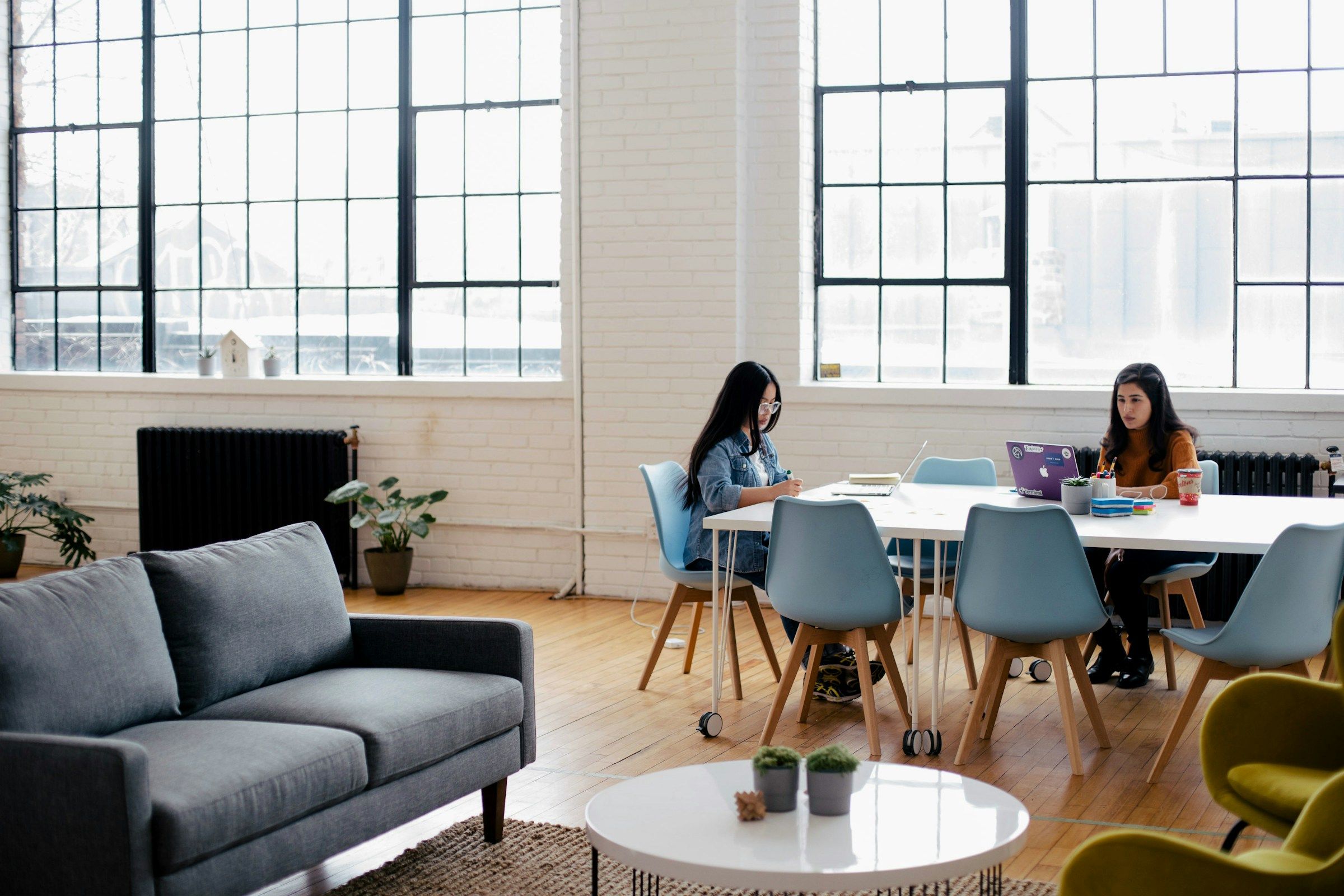 Freshdesk vs Zendesk