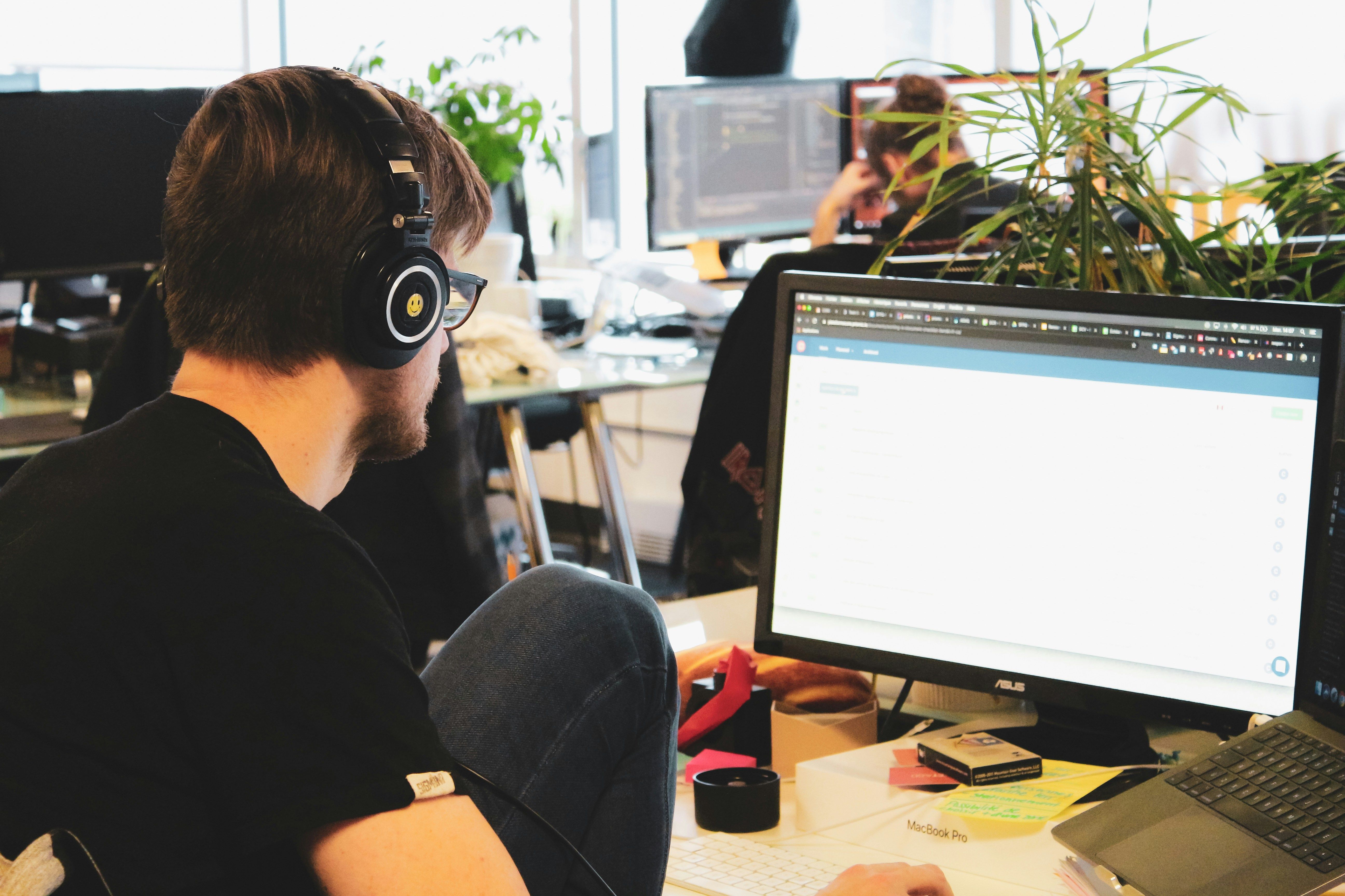 How To Choose A CMS