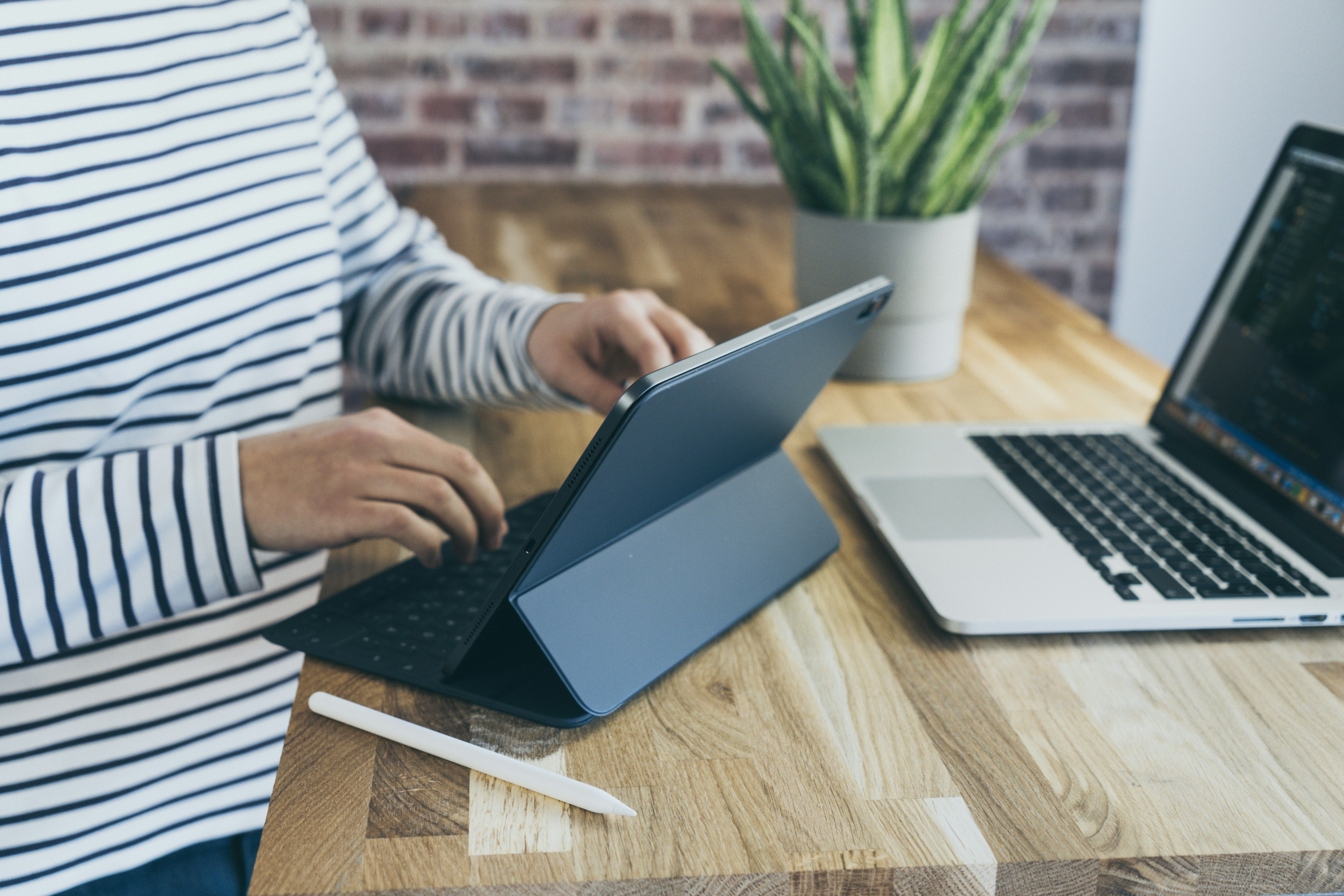 Subdomain vs Subdirectory