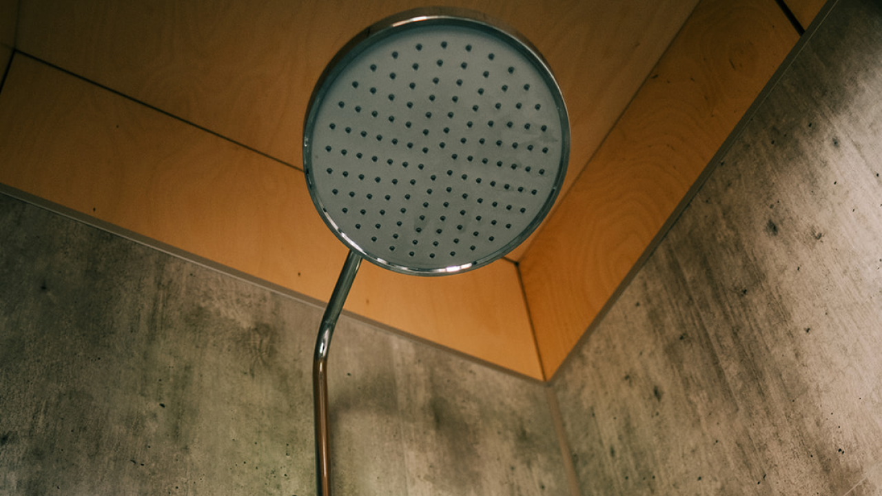 Finish your shower with a cold blast in the morning