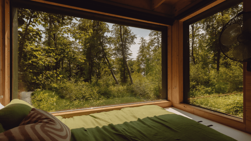 Unplugging Post-Digital Detox: 10 Ways to Maintain Your Digital Detox Glow