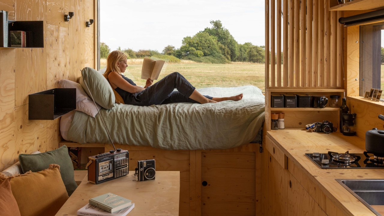 Find stillness and use your home away from phone to do whatever you like (Rebecca Hope)