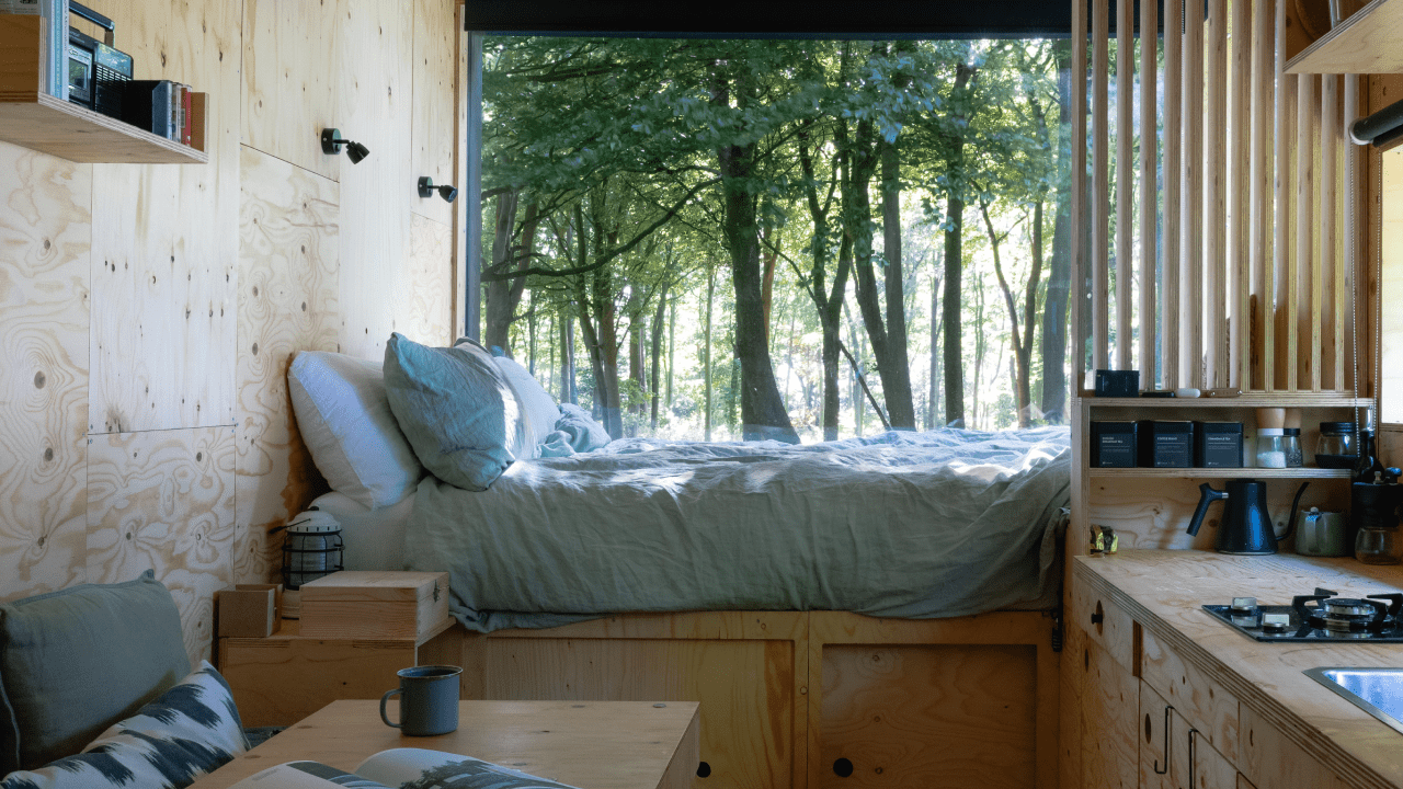 Switch off an unwind off-grid 